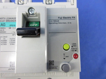 サーキットブレーカ3P10A EW32EAG-3P010