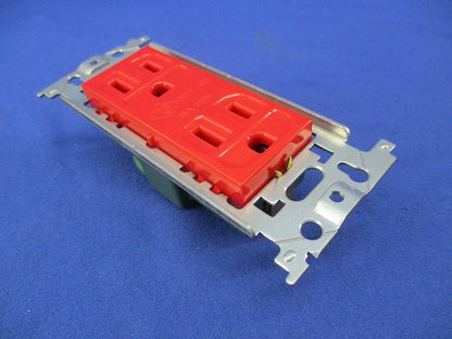 埋込アース付ダブルコンセント WN1518