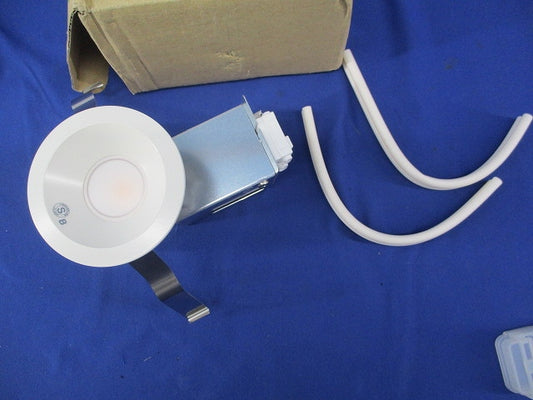 LEDダウンライトφ75(電球色) DDL-8789YW