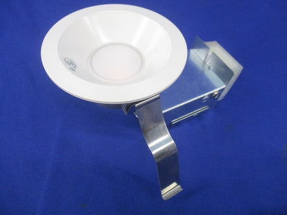 LEDダウンライトφ75(電球色)(キズ・汚れ有) DDL-8789YW