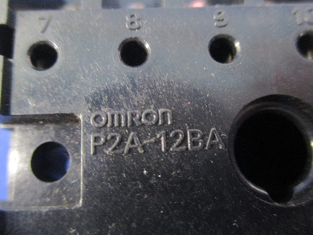 ソケット(２個入)キズ・汚れ有 P2A-12BA