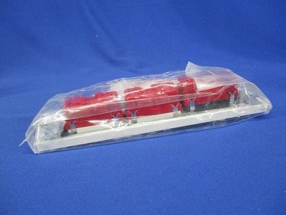 NKシリーズ 家具･機器用3路スイッチ+コンセント+コンセントセット(什器用) ピュアホワイト KAG-3542