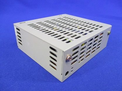 スイッチング・パワーサプライ(汚れ有) S82H-3112