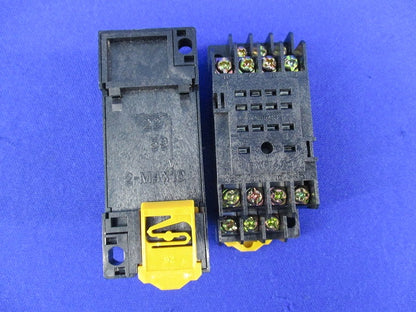 共用ソケット(8個入) PYF14A