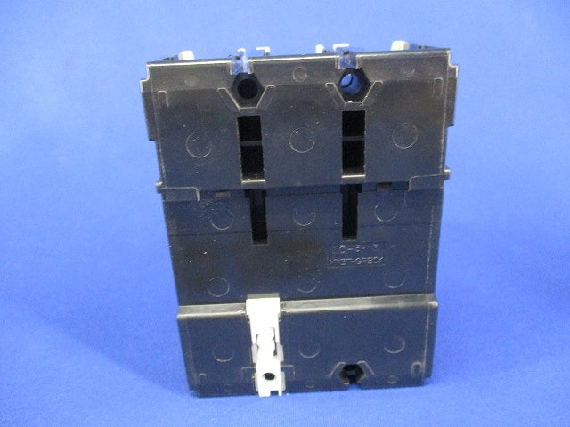 ブレーカ３P40A EH50G
