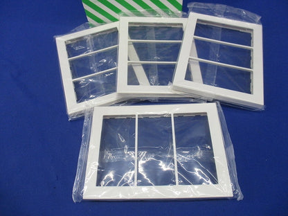 スイッチプレート3連用(4枚入)(ホワイト) WTX8103