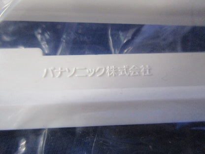 スイッチプレート3連用(10枚入)(ホワイト)(新品未開封) WTC7103