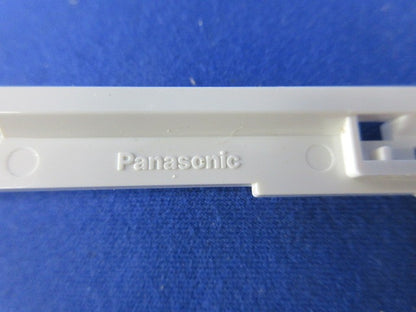 コンセントプレート4コ用(10枚入)(ホワイト) WTF7004