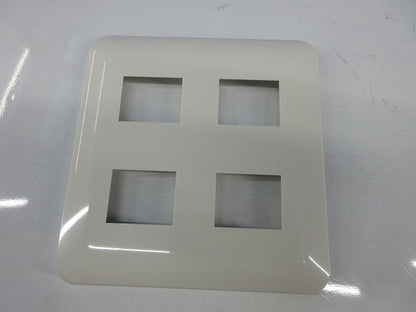 コンセントプレート4コ用(10枚入)(ホワイト) WTF7004