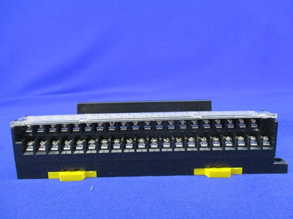 中継コネクタ端子台 PS7D-40V6