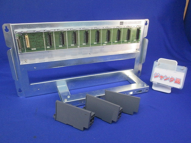 MELSEC-Q シーケンサ ベースユニット(カバー付)(ジャンク品) Q38BL+QG69L