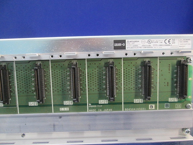MELSEC-Q シーケンサ ベースユニット(カバー付)(ジャンク品) Q38BL+QG69L