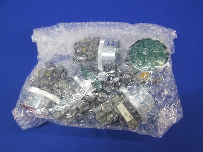 φ30押ボタンスイッチセット(混在5個入)(キズ有) ABN