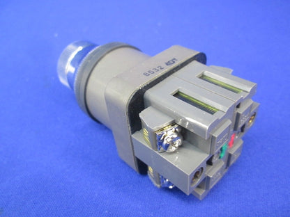 φ30押ボタンスイッチ(キズ有) ABN