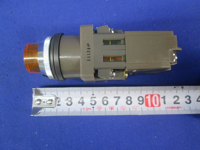 φ30照光押ボタンスイッチ(橙) 型番不明