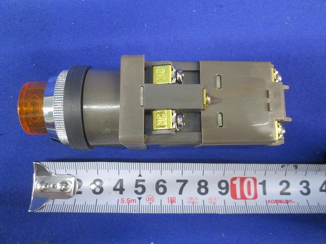 φ30照光押ボタンスイッチ(橙) 型番不明