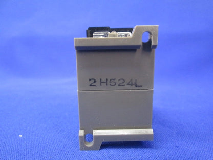 別置形トランス TWR-526