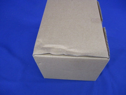 コーナーボックス A型 ホワイト 《メタルエフモール 付属品》 4個入 A1082-04