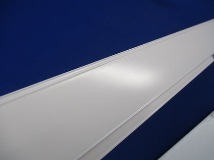 LEDスリムライン照明(温白色)(電源投入タイプ)(キズ・汚れ有) LGB50817LE1