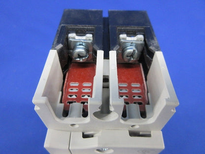 ノーヒューズブレーカ2P20A NF63-SV