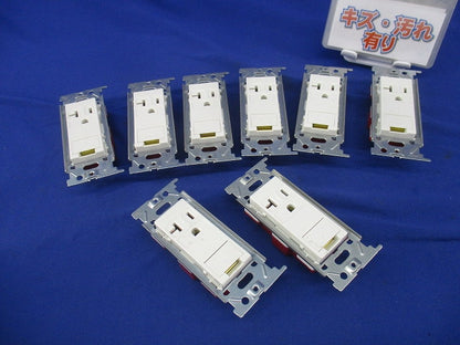 埋込アースターミナル付コンセント(8個入)(ピュアホワイト)(キズ・汚れ有) JEC-BN-LIGE