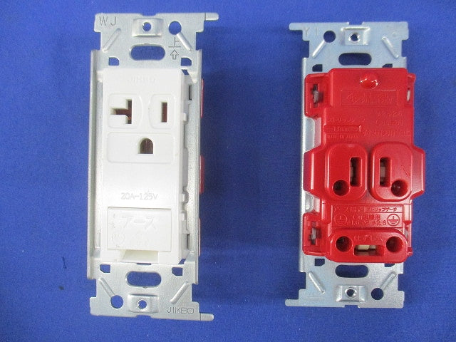 埋込アースターミナル付コンセント(8個入)(ピュアホワイト)(キズ・汚れ有) JEC-BN-LIGE