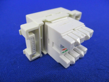 ＬＡＮ用モジュラーコンセントCAT5(4個入)(ニューホワイト) NDG8058