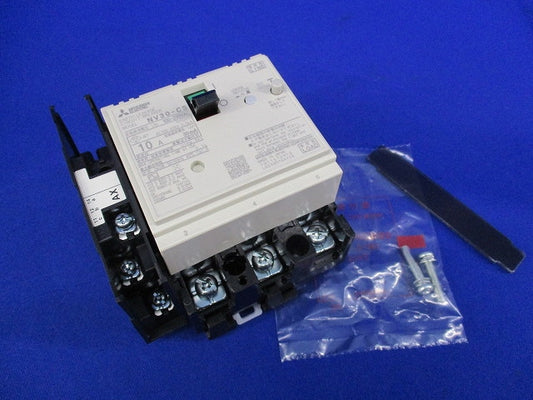 漏電遮断器3P10A NV30-CS