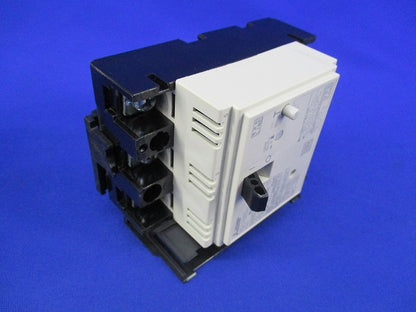 漏電遮断器3P10A NV30-CS