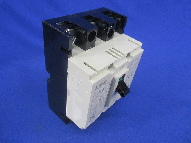 ノーヒューズブレーカ 3P3A NF30-CS