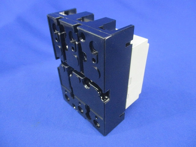ノーヒューズブレーカ 3P3A NF30-CS