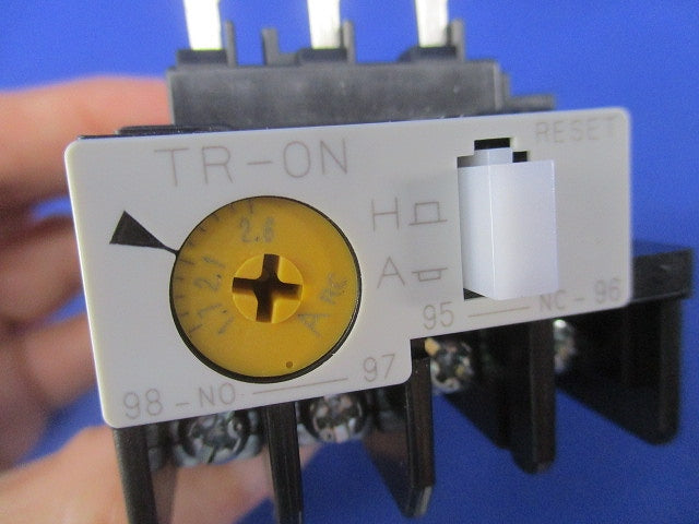 サーマルリレー 1.7-2.6A(キズ・汚れ有) TR-0N