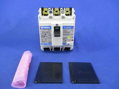 漏電遮断器3P20A ZE50-NF