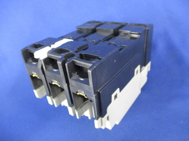 漏電遮断器3P20A ZE50-NF