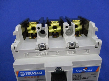 漏電遮断器3P20A ZE50-NF