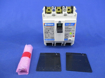 漏電遮断器3P40A ZE50-NF