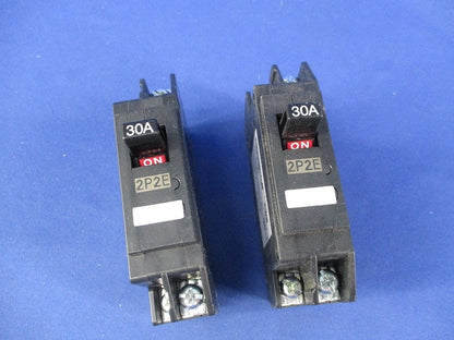 サーキットブレーカ2P2E30A(2個入)(傷・汚れ有) NX52A