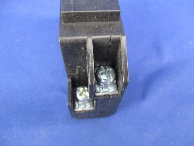 サーキットブレーカ2P2E30A(2個入)(傷・汚れ有) NX52A