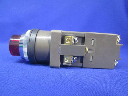 照光押ボタンスイッチφ30 型番不明