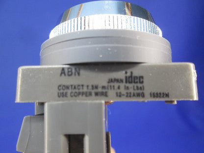 φ30押ボタンスイッチ平形(2個入) ABN101