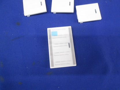 埋込スイッチ用ハンドルセット(混在18個入)(ホワイト)(キズ・汚れ有) WTA3032W他