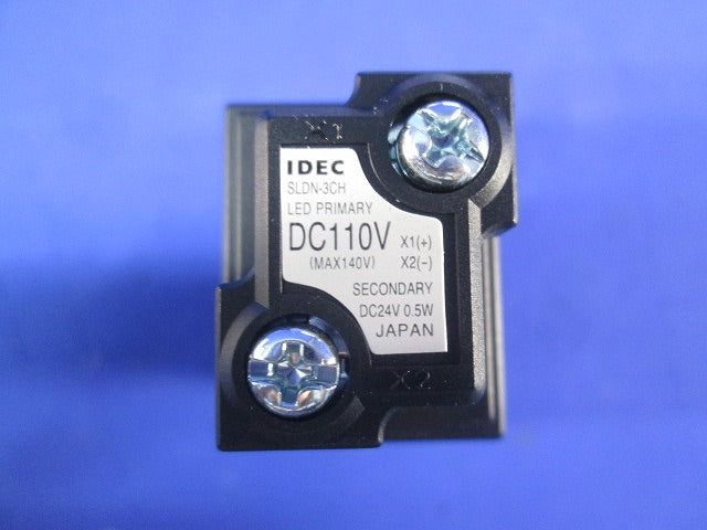 角形表示灯・単色全面照光 SLD30N-1CH1BA