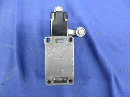 リミットスイッチ(回転レバー形) WLCA32-42