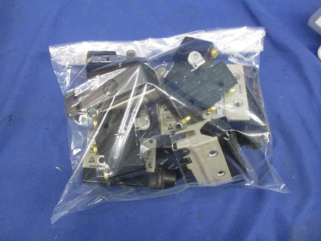 スイッチセット(混在9個入) D4MC-2000他