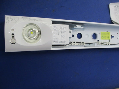 LEDベースライト 非常用照明器具(本体のみ)(22年製)(撮影のため開封) NNLG41109