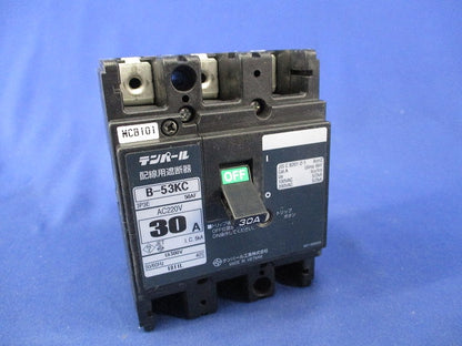 配線用遮断器3P3E30A(ビス3個不足)(キズ・汚れ有) B-53KC