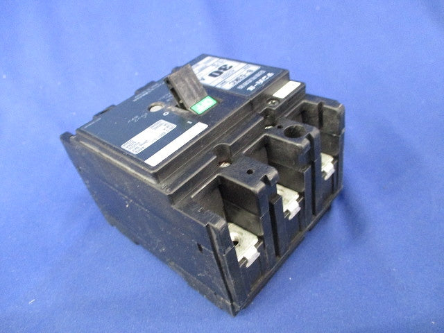 配線用遮断器3P3E30A(ビス3個不足)(キズ・汚れ有) B-53KC