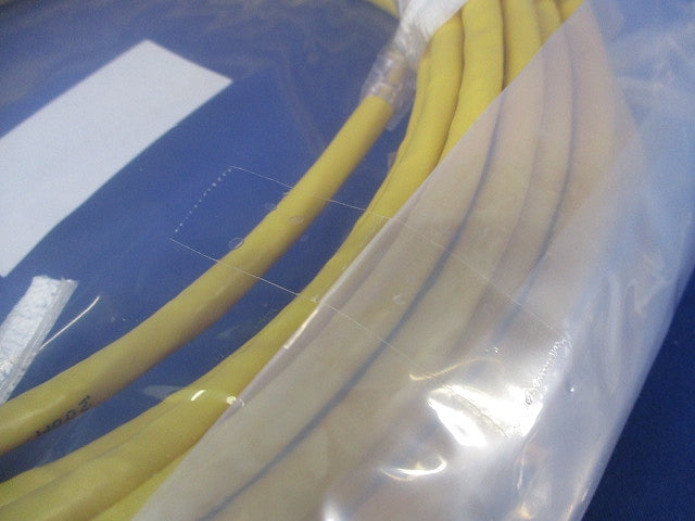 Cat6A プラグ付UTPパッチコード 15m(黄)(新品未開封) 4TPCC6A-B15B-P