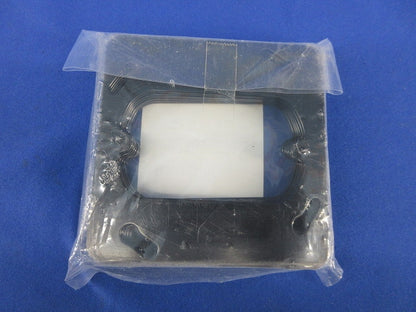 塗装中型四角スイッチカバー1コ用 平カバー(10個入)(新品未開封) DS46112B