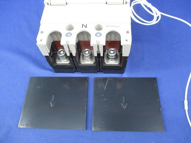 ノーヒューズブレーカ 3P3E300A(未使用・取り外し品)(テプラ痕有) NEB403-300TA